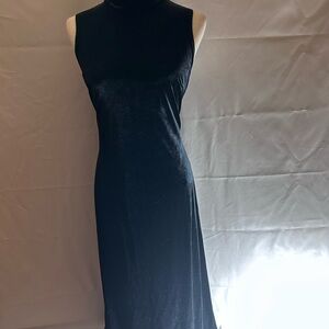 Elegant velour Black Sleeveless Dress